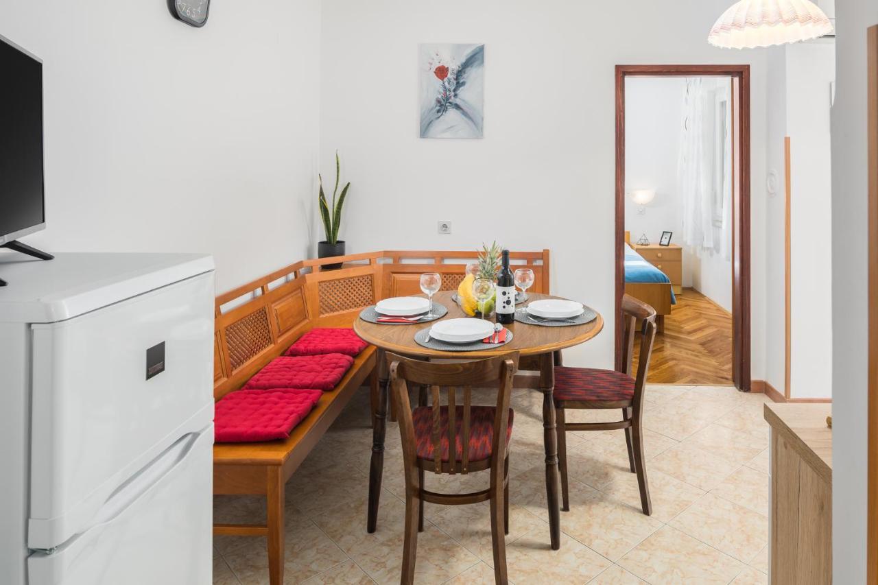 Apartments Marcan Poreč Buitenkant foto